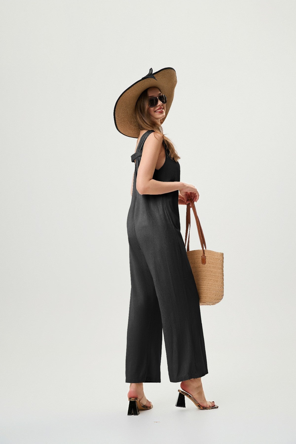 Women's Linen Jumpsuit - Comfortable And Breathable, Elastic Back